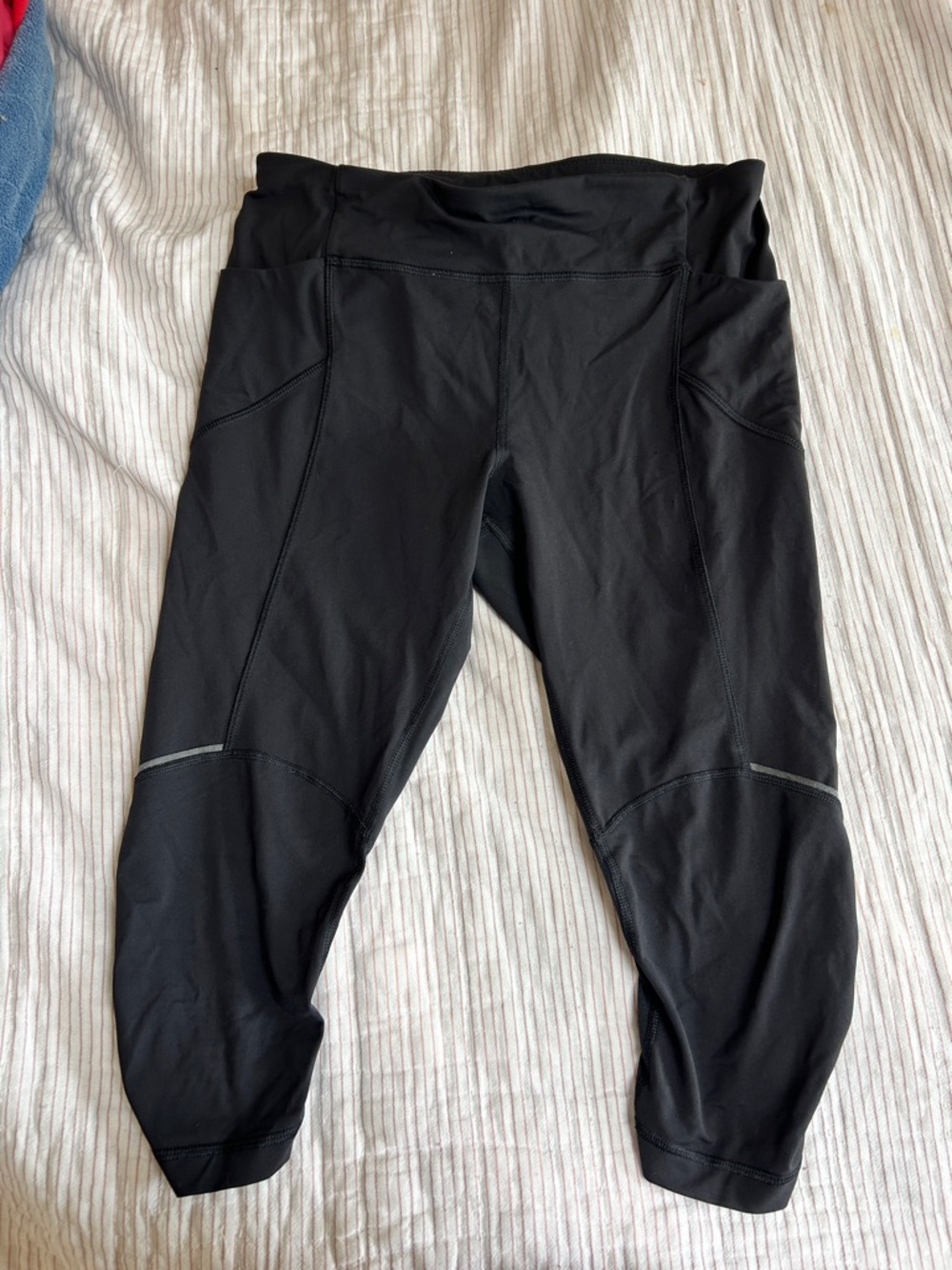 lululemon athletica Black Cropped Leggings